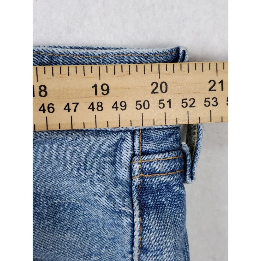 Levi's 501 Jeans Men 40x29 Blue Light Wash‎ Button Fly Straight Fit Denim
